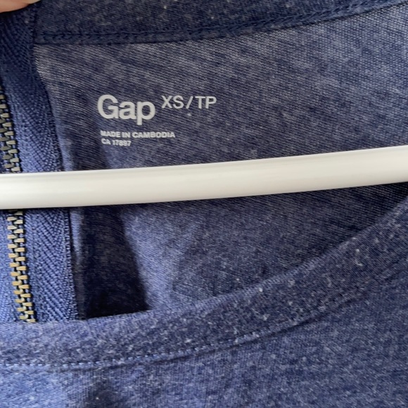 Gap Short sleeve summer top - Picture 2 of 7